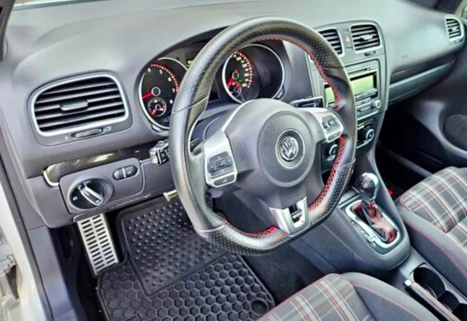 2013 Volkswagen GTI Mk6 - Image 10 of 14