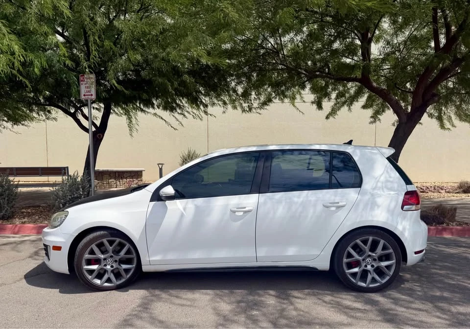 2013 Volkswagen GTI Mk6 - Image 3 of 12
