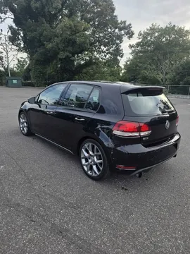 2013 Volkswagen GTI Wolfsburg Edition