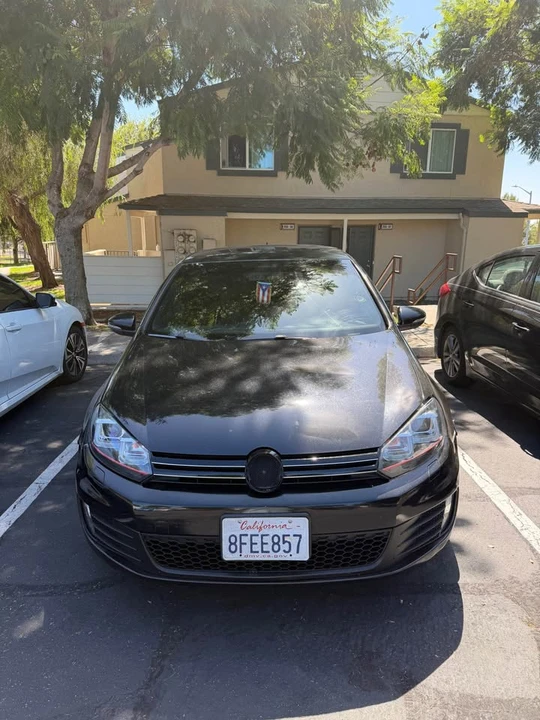 2013 Volkswagen GTI Mk6 - Image 2 of 11