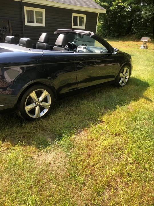 2013 Volkswagen Eos - Image 2 of 5