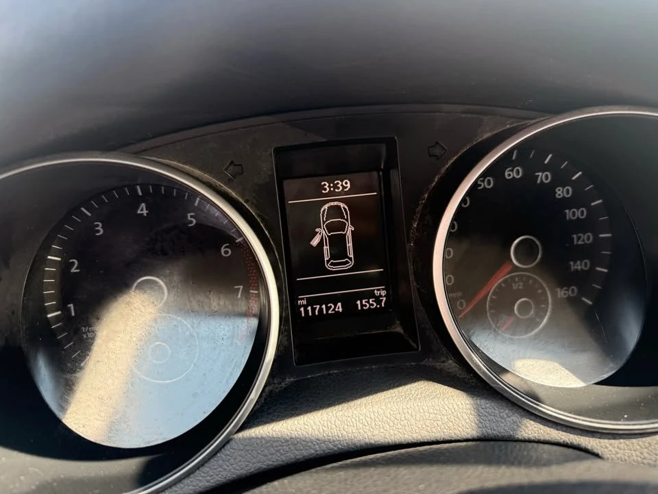 2013 Volkswagen A4 Jetta - Image 11 of 17
