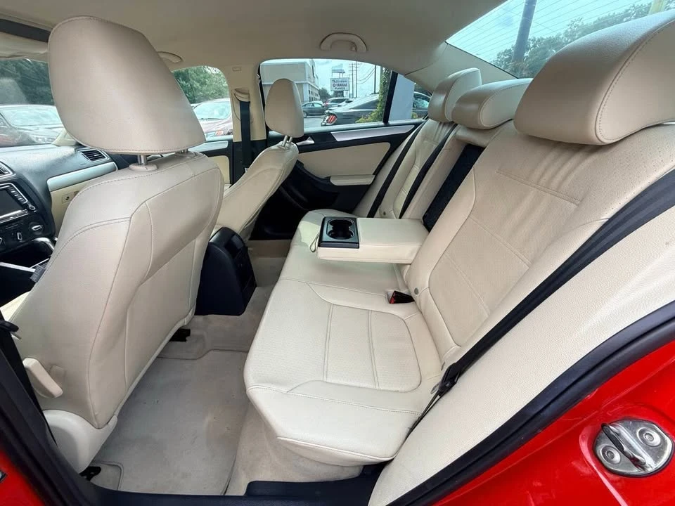 2013 Volkswagen A6 Jetta - Image 13 of 20