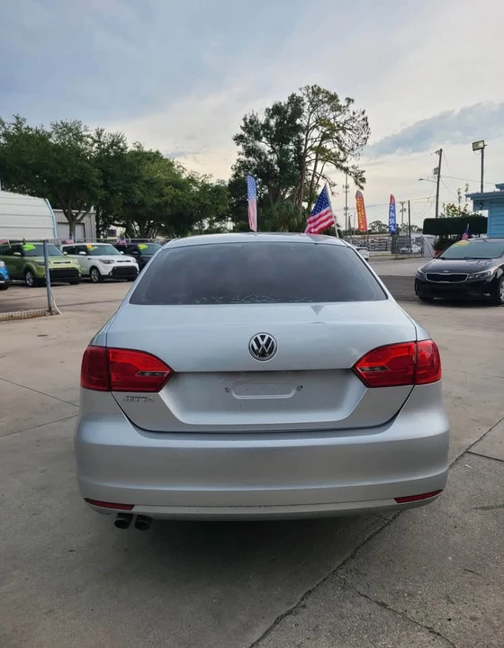 2013 Volkswagen A6 Jetta - Image 5 of 14