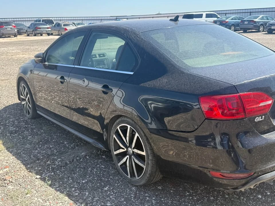 2013 Volkswagen A6 Jetta - Image 3 of 5