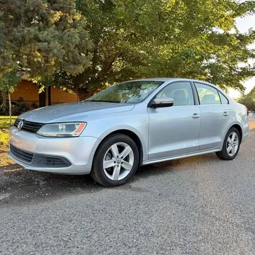 2013 Volkswagen Jetta · 2.0L TDI SE Sedan 4D