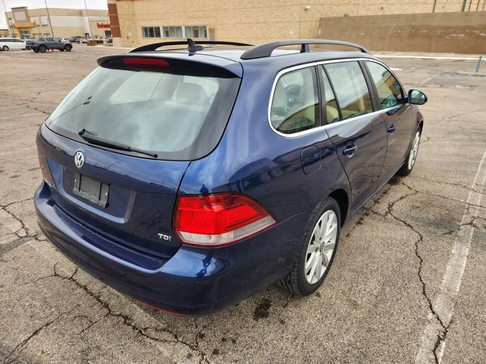2013 Volkswagen A5 Jetta - Image 3 of 7
