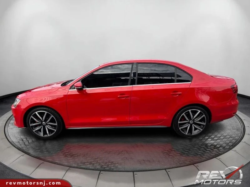 2013 Volkswagen A6 Jetta - Image 2 of 12