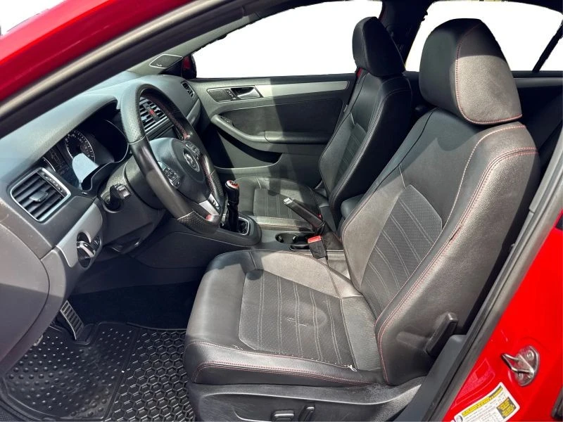 2013 Volkswagen A6 Jetta - Image 9 of 12