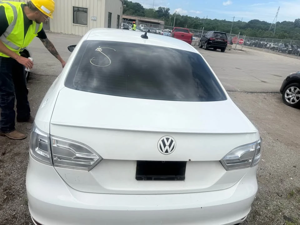 2013 Volkswagen A6 Jetta - Image 11 of 12