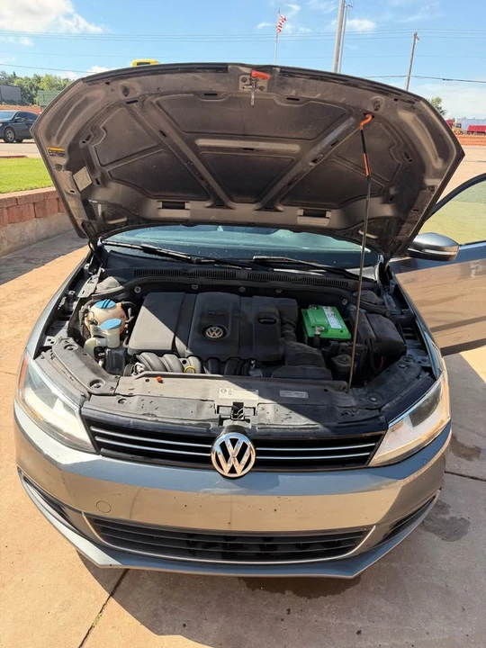2013 Volkswagen A6 Jetta - Image 12 of 17