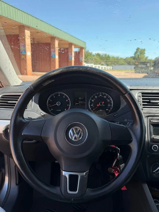 2013 Volkswagen A6 Jetta - Image 6 of 17