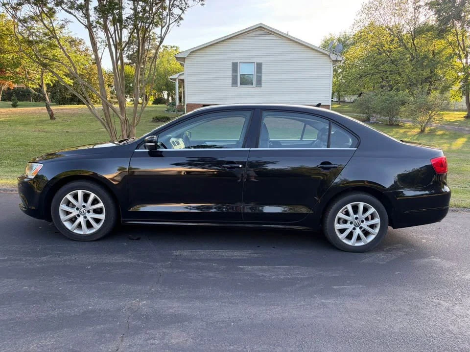 2013 Volkswagen A6 Jetta - Image 8 of 13