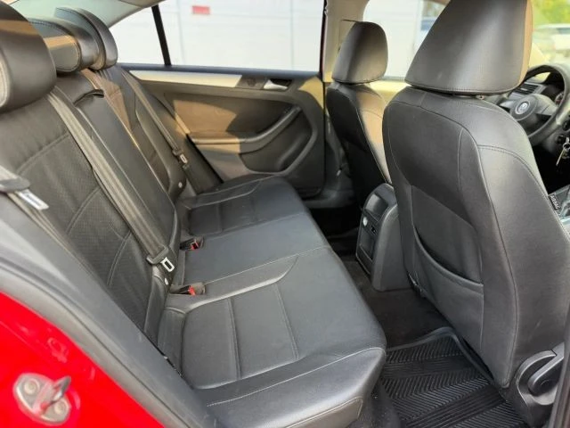 2013 Volkswagen A6 Jetta - Image 8 of 11