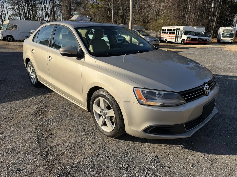 2013 Volkswagen A6 Jetta - Image 21 of 21