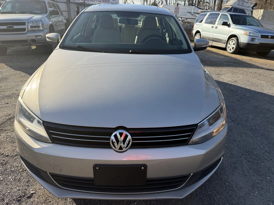 2013 Volkswagen A6 Jetta - Image 14 of 21