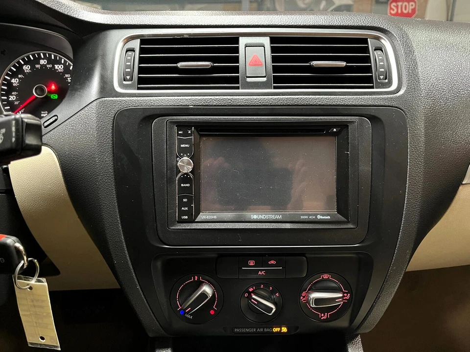 2013 Volkswagen A6 Jetta - Image 18 of 21