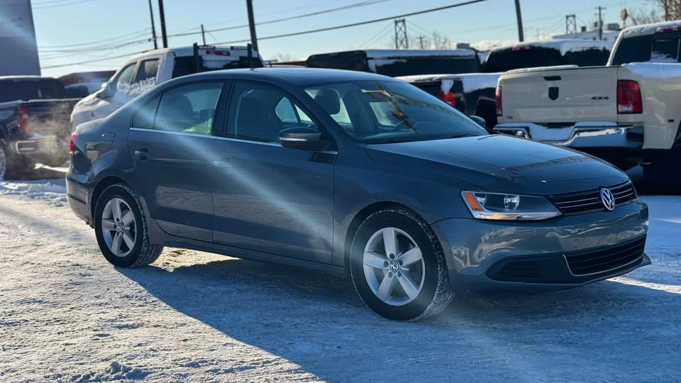 2013 Volkswagen A6 Jetta - Image 3 of 20