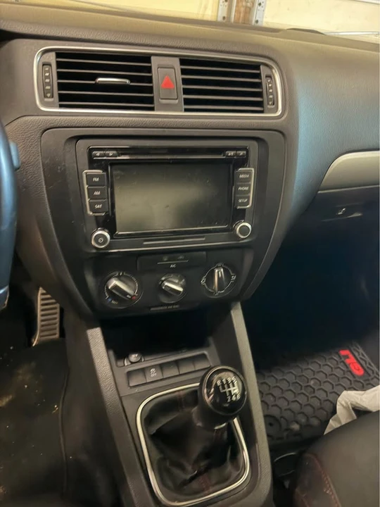 2013 Volkswagen A6 Jetta - Image 6 of 8