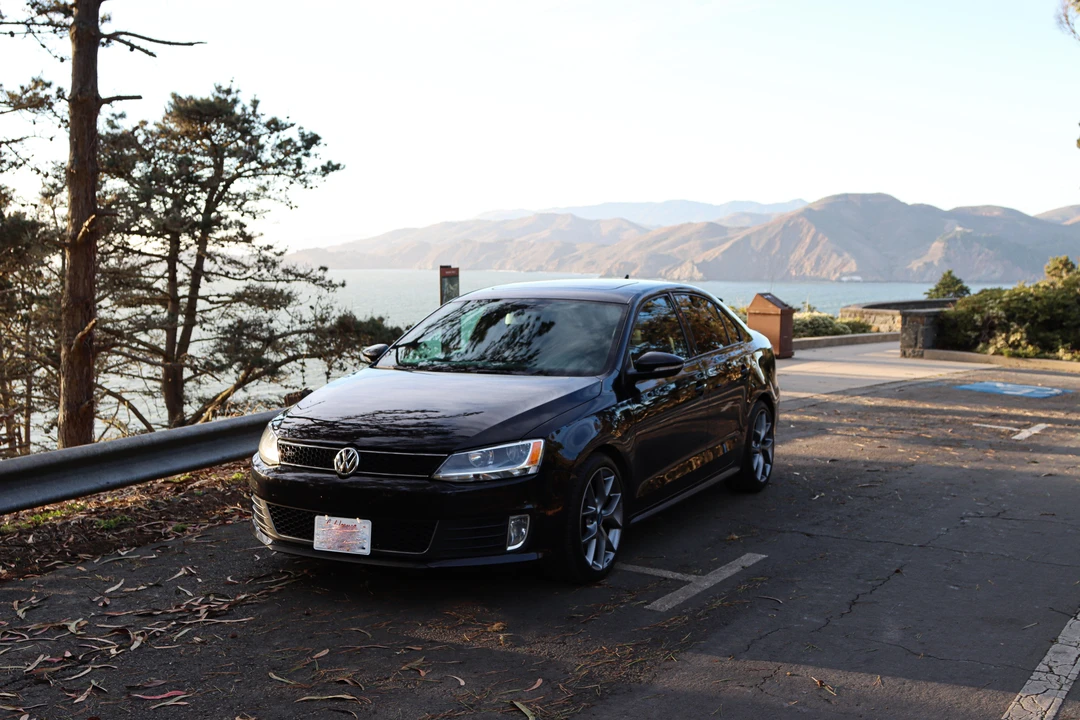 2013 Volkswagen A6 Jetta - Image 6 of 18
