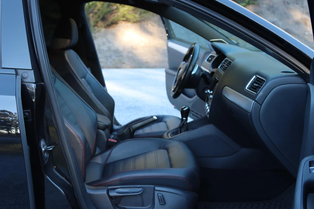 2013 Volkswagen A6 Jetta - Image 17 of 18