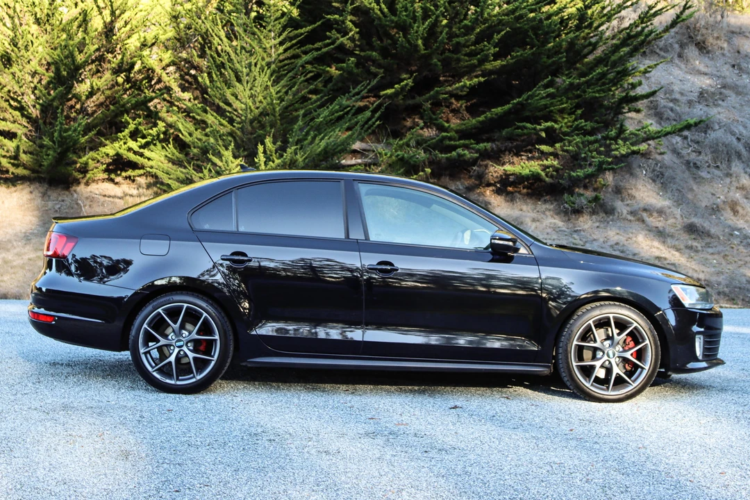 2013 Volkswagen A6 Jetta - Image 3 of 18