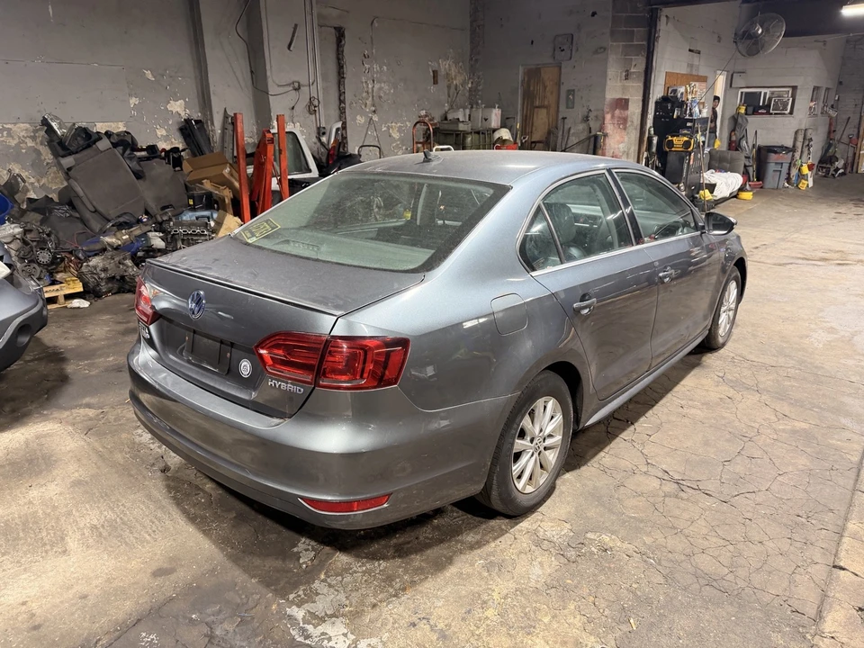 2013 Volkswagen A6 Jetta - Image 6 of 8