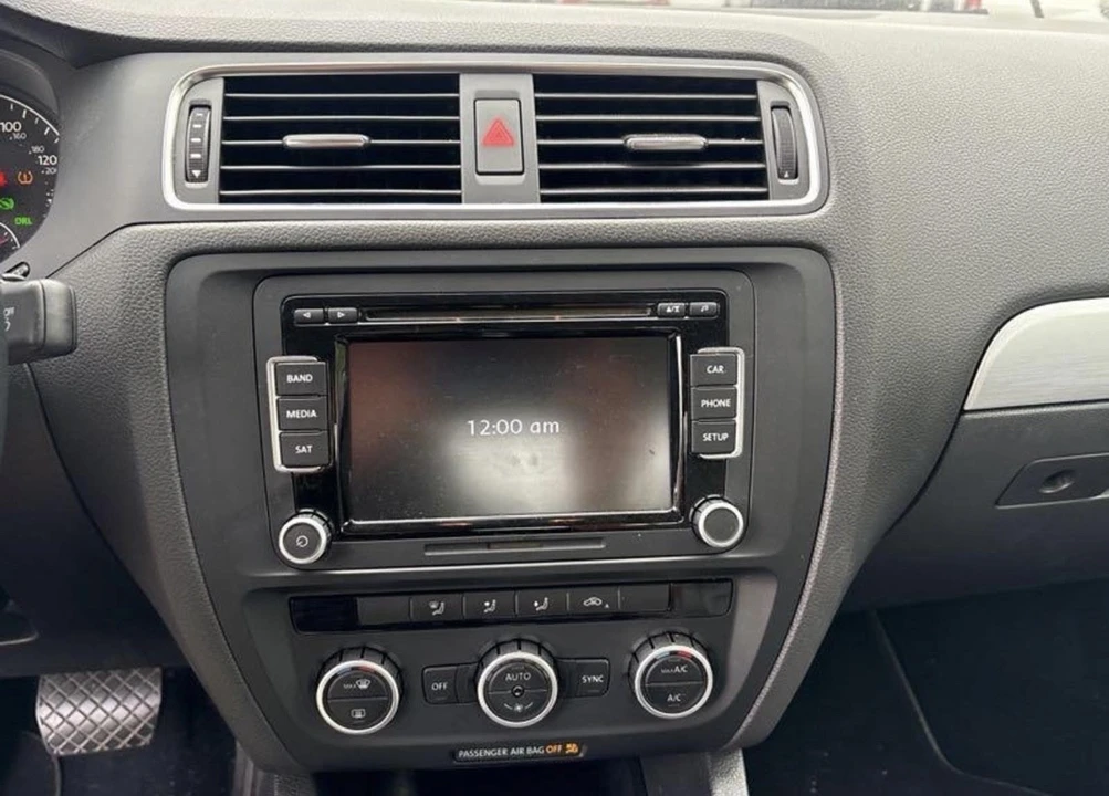 2013 Volkswagen A6 Jetta - Image 8 of 8