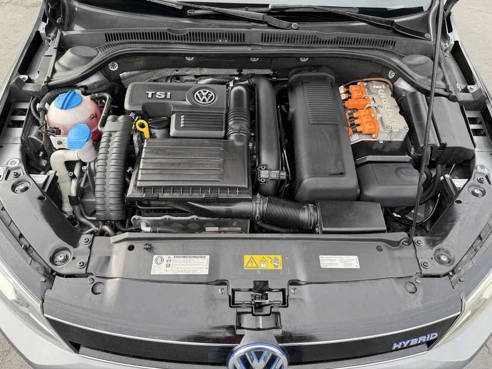 2013 Volkswagen A6 Jetta - Image 15 of 17