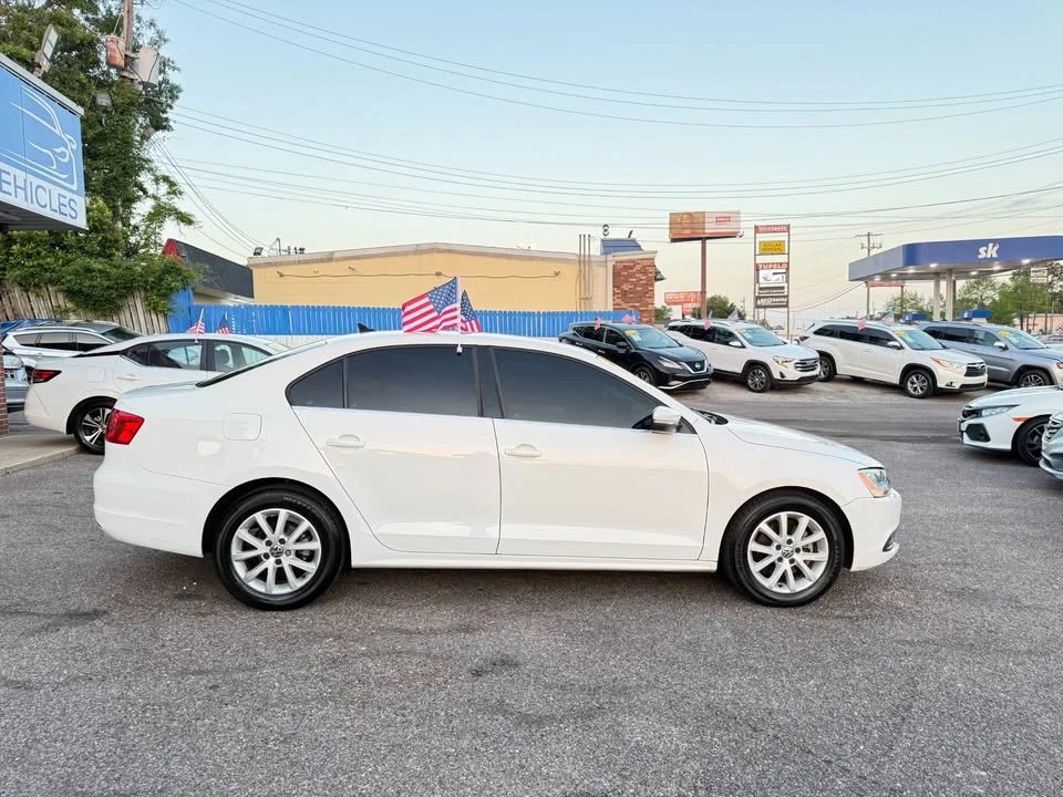 2013 Volkswagen A6 Jetta - Image 3 of 20