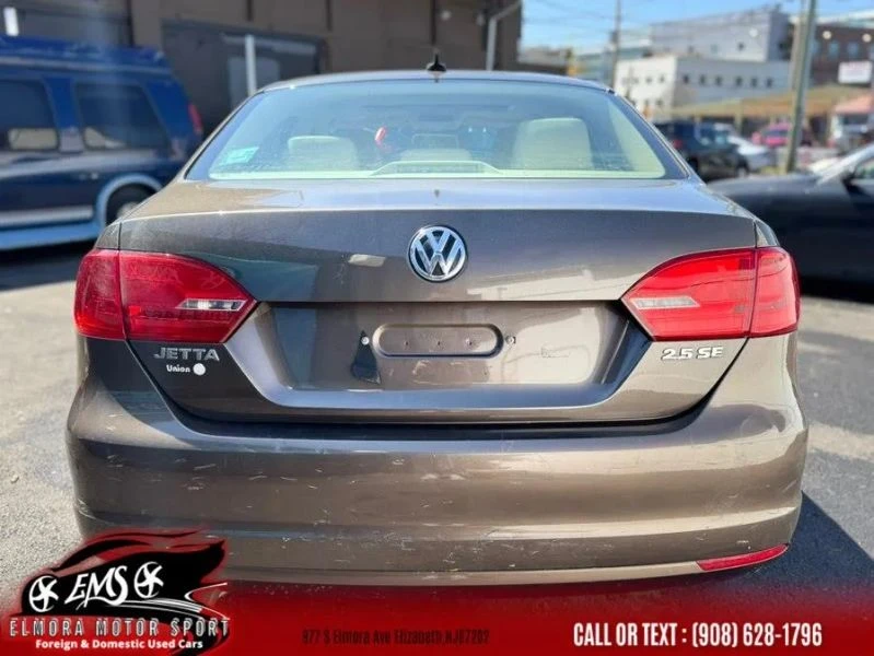 2013 Volkswagen A6 Jetta - Image 7 of 12