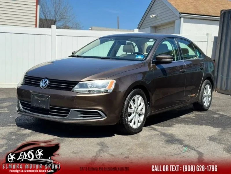 2013 Volkswagen A6 Jetta - Image 2 of 12