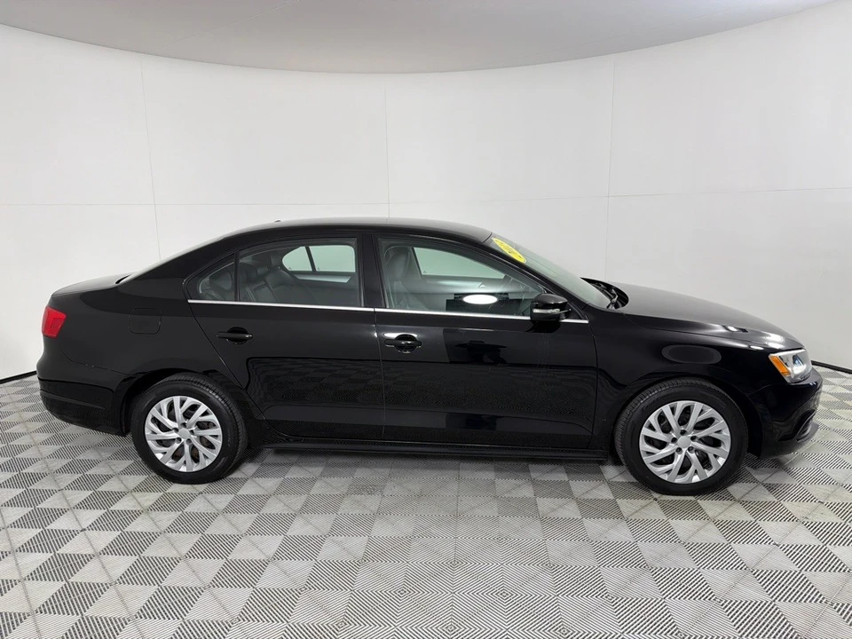 2013 Volkswagen A6 Jetta - Image 4 of 12