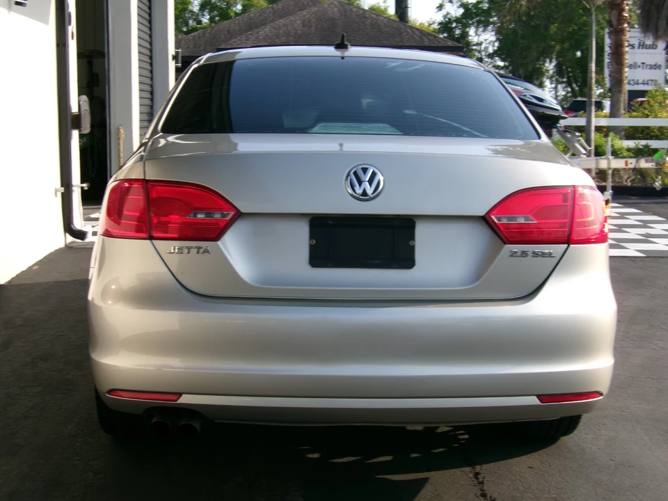 2013 Volkswagen A6 Jetta - Image 6 of 20
