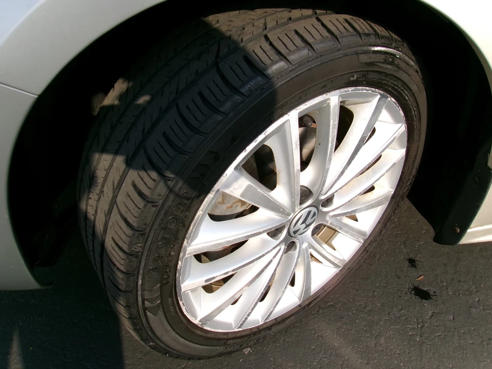 2013 Volkswagen A6 Jetta - Image 9 of 20