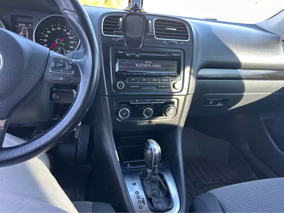 2013 Volkswagen A5 Jetta - Image 10 of 13