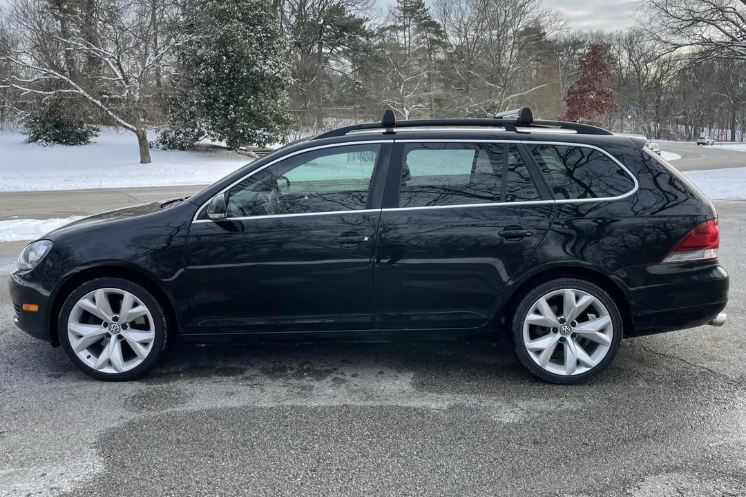 2013 Volkswagen A6 Jetta - Image 11 of 29