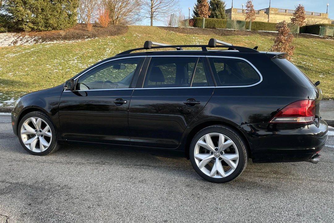 2013 Volkswagen A6 Jetta - Image 12 of 29