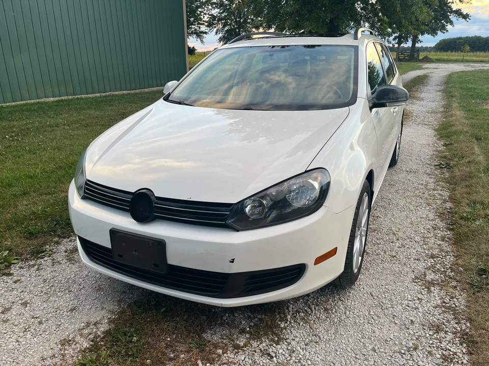 2013 Volkswagen A6 Jetta - Image 7 of 31