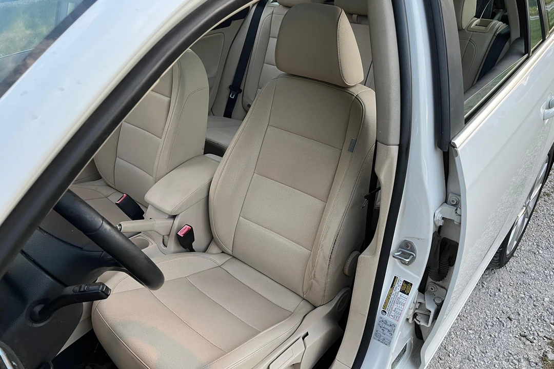 2013 Volkswagen A6 Jetta - Image 31 of 31