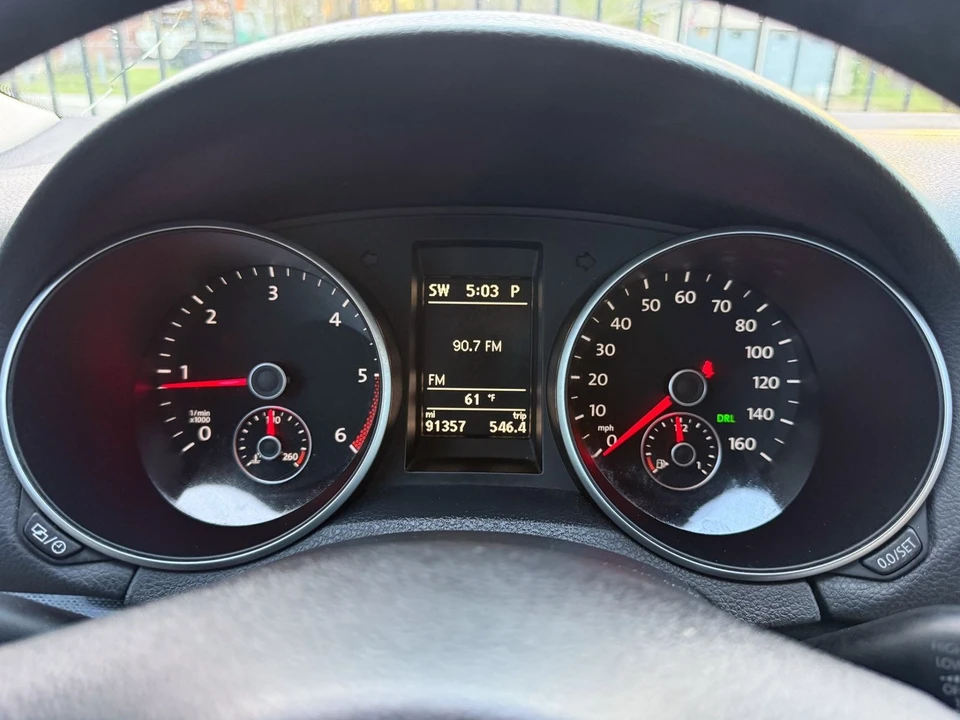 2013 Volkswagen A6 Jetta - Image 9 of 12