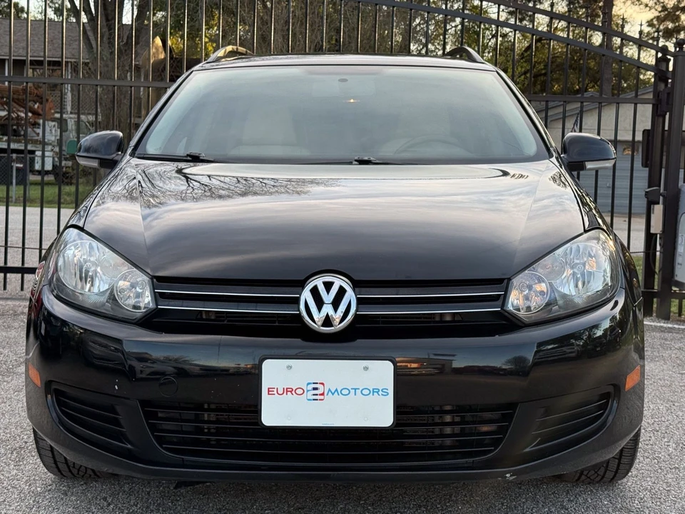 2013 Volkswagen A6 Jetta - Image 2 of 12