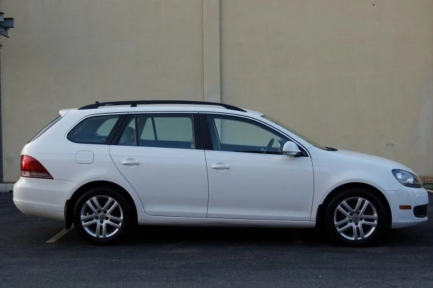 2013 Volkswagen A6 Jetta - Image 3 of 7