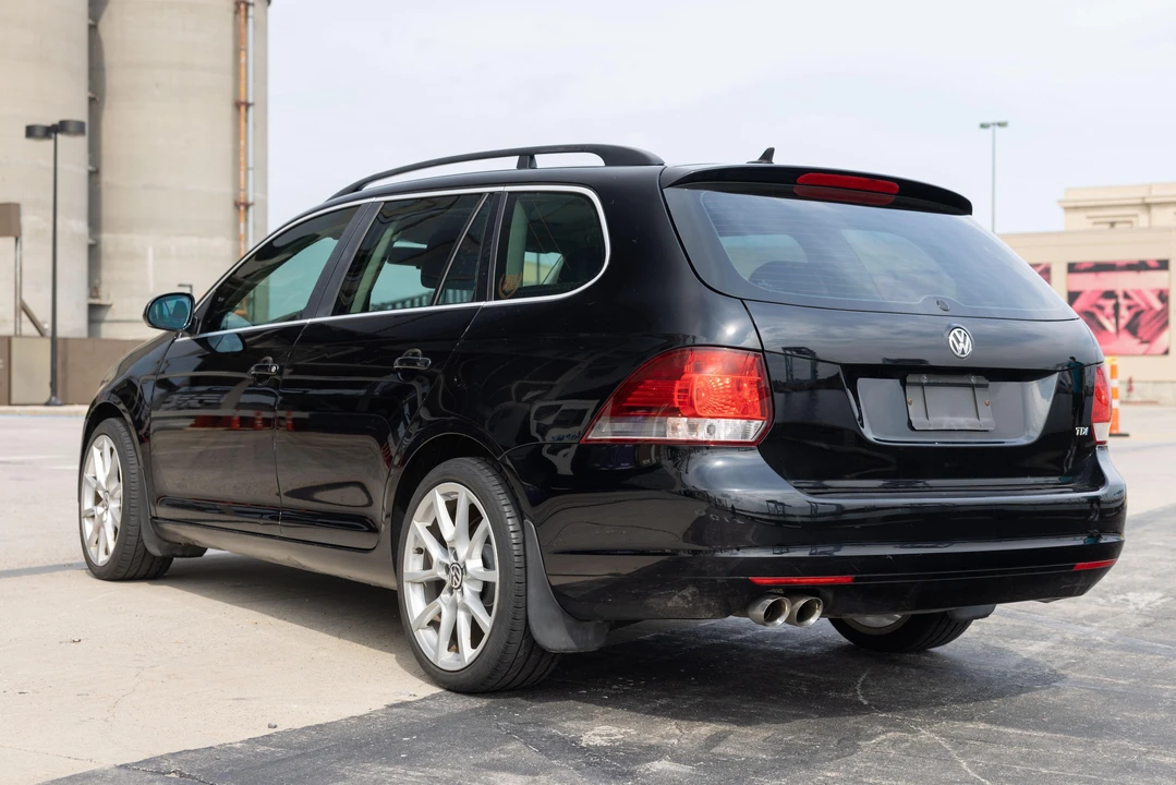 2013 Volkswagen A6 Jetta - Image 8 of 31