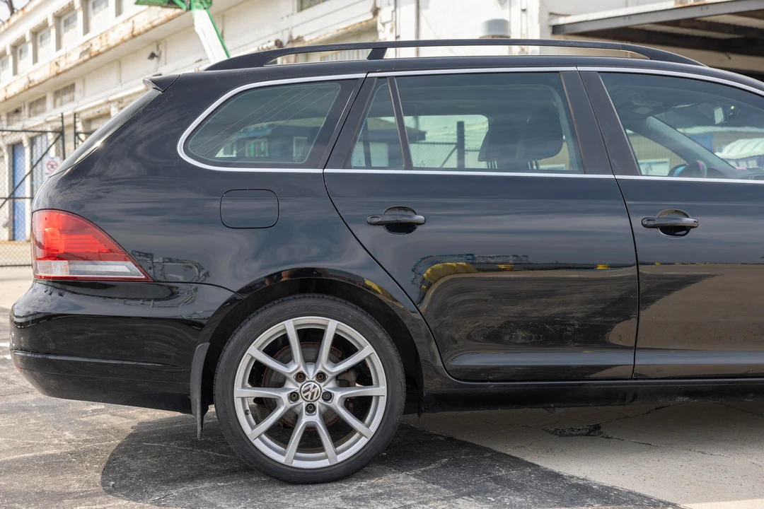 2013 Volkswagen A6 Jetta - Image 28 of 31