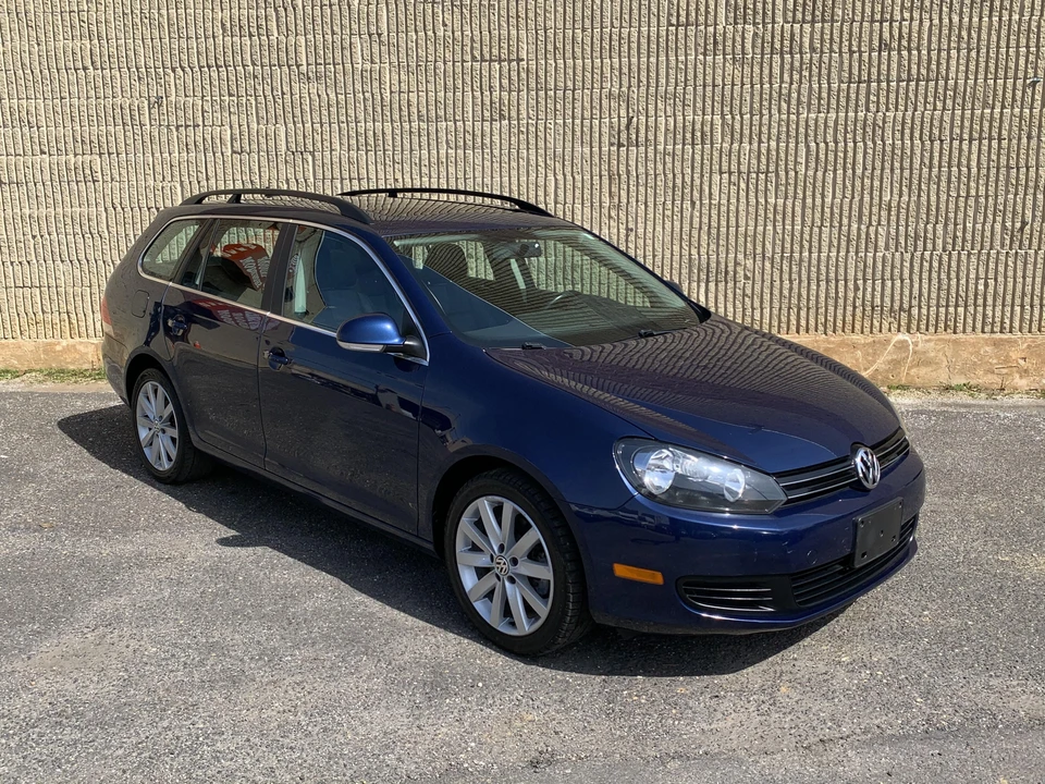 2013 Volkswagen A4 Jetta - Image 16 of 31