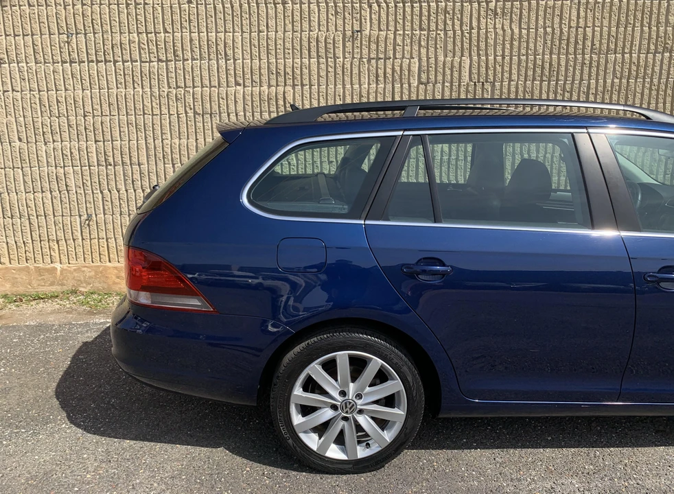 2013 Volkswagen A4 Jetta - Image 28 of 31