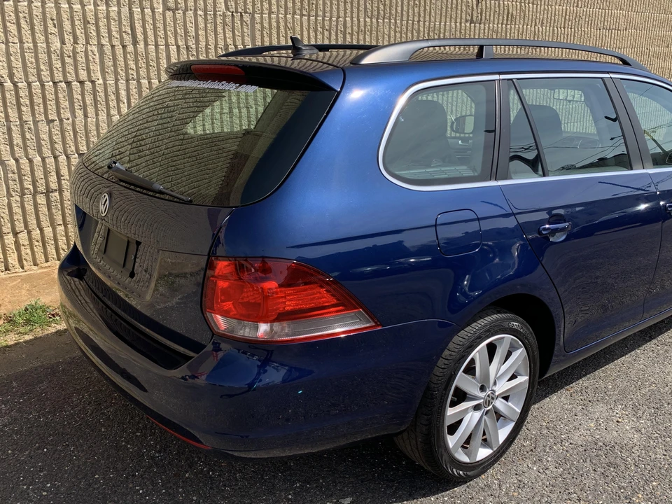 2013 Volkswagen A4 Jetta - Image 25 of 31