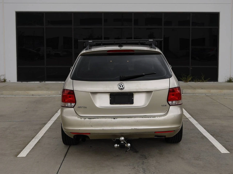 2013 Volkswagen A6 Jetta - Image 7 of 17