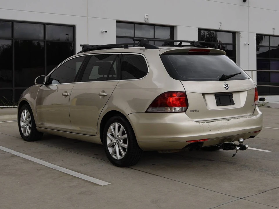 2013 Volkswagen A6 Jetta - Image 6 of 17